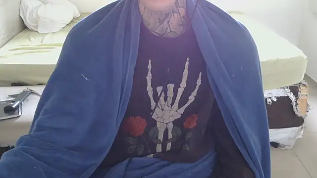 Snapshot of smokingink chatting on 05-31-26, 11:38 smokingink online show from 05-31-26, 11:38