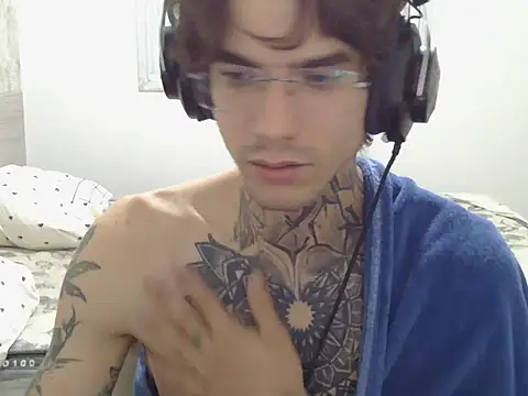 Snapshot of smokingink chatting on 04-30-26, 10:25 smokingink online show from 04-30-26, 10:25