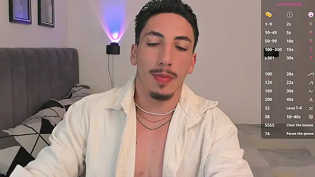 dylanspencer28 online show from 02-21-25, 11:32