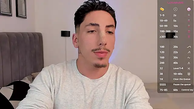 dylanspencer28 online show from 02-25-25, 07:16