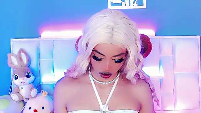 Arlet Zenere online show from 01-17-25, 09:39