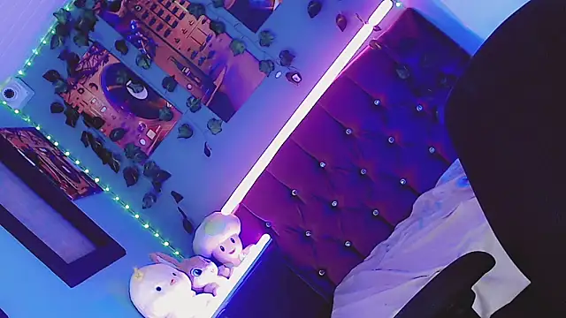 Arlet Zenere online show from 02-13-25, 07:13