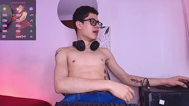 wolfandsky online show from 02-23-26, 12:06