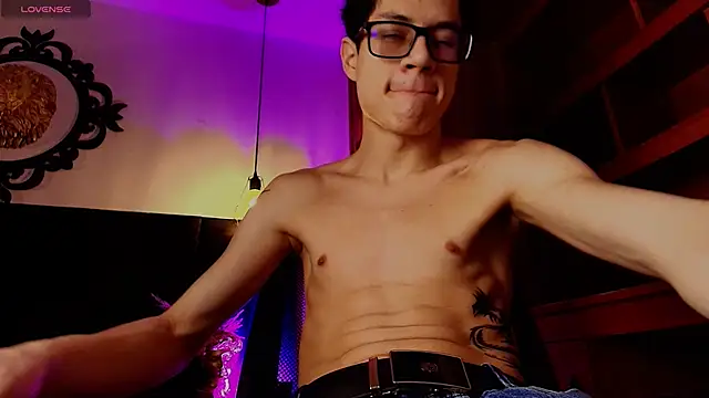 wolfandsky online show from 10-29-25, 11:42