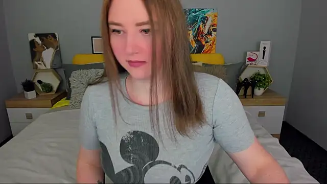 lillyloan4u online show from 03-18-26, 07:15