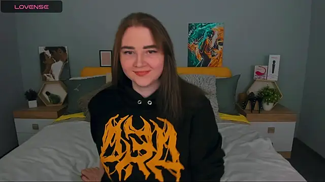 lillyloan4u online show from 04-13-26, 07:29