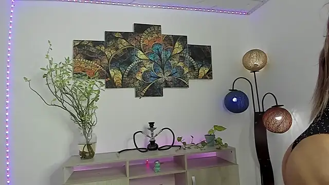 Andreaykriss online show from 03-05-25, 06:01