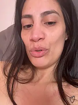 Snapshot of Putitatease chatting on 07-18-26, 03:53 Putitatease online show from 07-18-26, 03:53