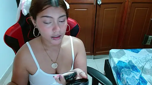 Eyfy bbs online show from 10-26-25, 08:53