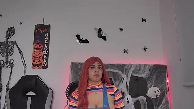 AmandaBrooks 18 online show from 10-31-25, 01:57