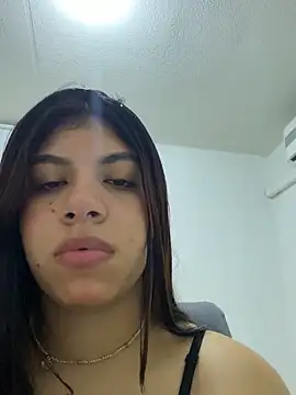 AmandaBrooks 18 online show from 04-19-26, 04:13
