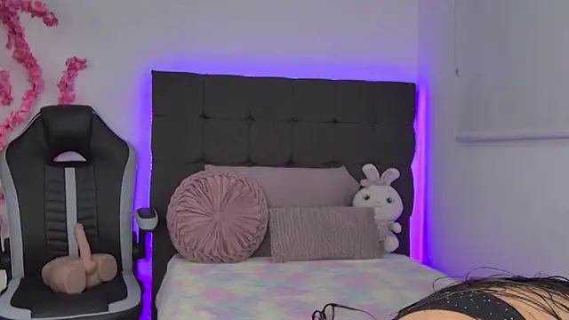 AmandaBrooks 18 online show from 11-02-25, 01:54