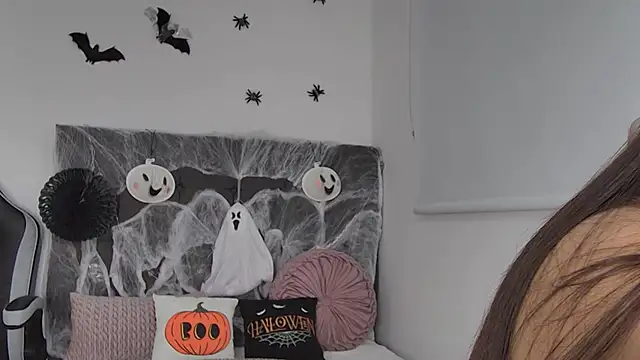 AmandaBrooks 18 online show from 10-11-25, 01:06