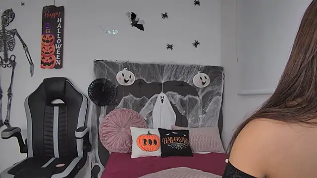 AmandaBrooks 18 online show from 10-15-25, 01:26