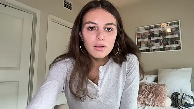 Snapshot of graciesmith27 chatting on 04-30-26, 07:54 graciesmith27 online show from 04-30-26, 07:54