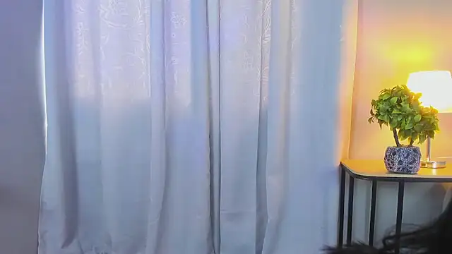 Snapshot of GABRIELAM_MS chatting on 05-30-26, 04:12 GABRIELAM MS online show from 05-30-26, 04:12