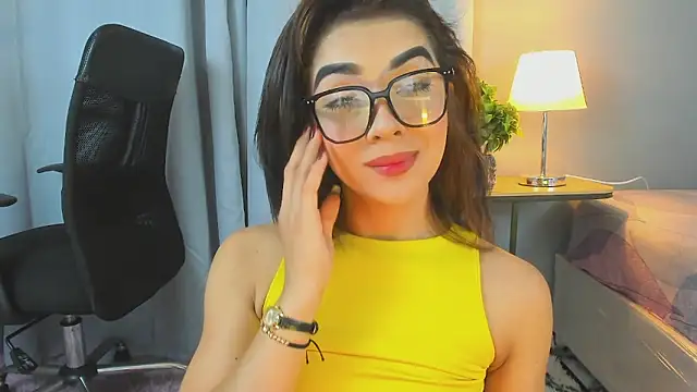 Snapshot of GABRIELAM_MS chatting on 05-12-26, 12:08 GABRIELAM MS online show from 05-12-26, 12:08