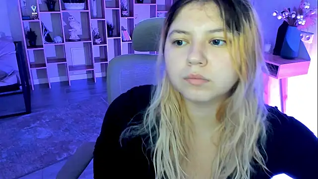 DiaAngell online show from 11-05-25, 07:28