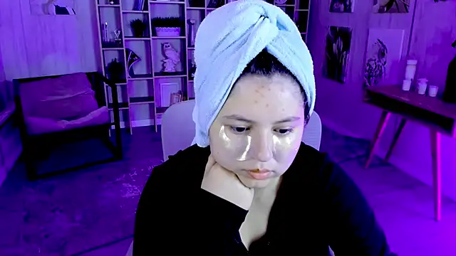 DiaAngell online show from 09-19-25, 08:57