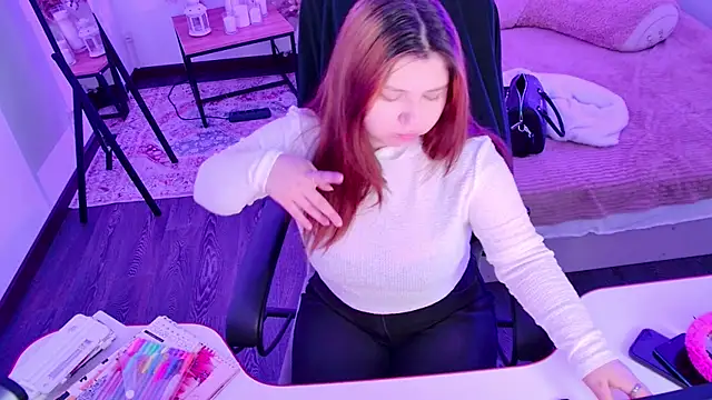 DiaAngell online show from 04-21-26, 07:42