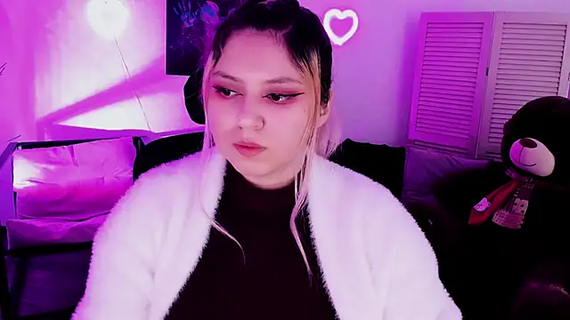 DiaAngell online show from 04-04-26, 08:04