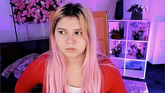 DiaAngell online show from 02-10-26, 07:35