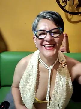 ilonna2025 online show from 02-28-26, 07:57