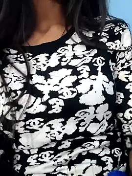 Leoni G online show from 12-21-25, 08:05