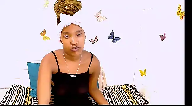 EroticSexyPrada online show from 03-06-25, 07:54