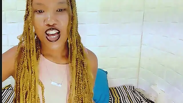 EroticSexyPrada online show from 03-17-25, 04:19