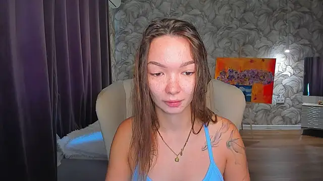 Snapshot of SusannJohnson chatting on 07-12-26, 12:22 SusannJohnson online show from 07-12-26, 12:22
