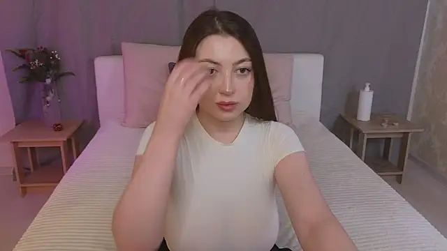 Ann moon   online show from 07-22-26, 03:36