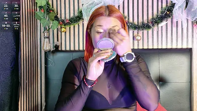 Sophie new25 online show from 11-24-25, 01:00