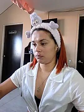 Sophie new25 online show from 02-26-26, 01:11