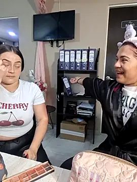 Sophie new25 online show from 04-02-26, 12:45