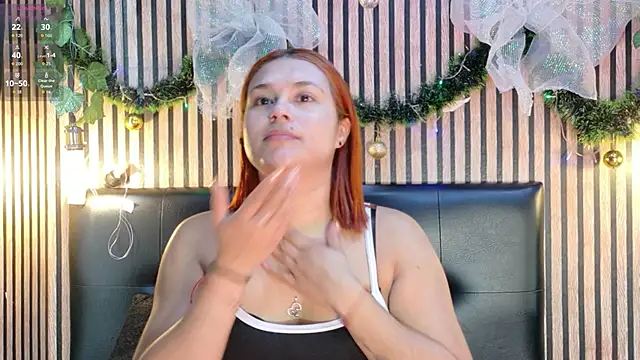 Sophie new25 online show from 11-29-25, 01:11