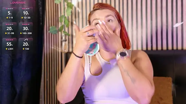 Sophie new25 online show from 10-15-25, 12:24