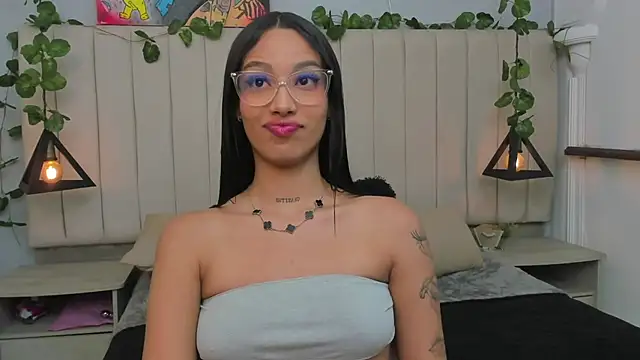 Paulina Lopezz online show from 11-12-25, 09:07