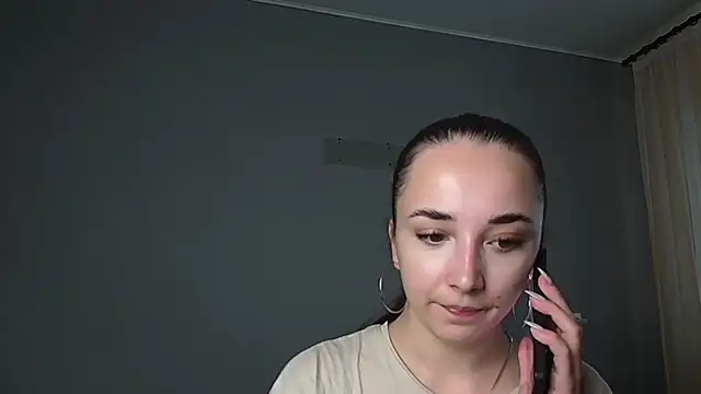 Eva Gloryy online show from 06-10-26, 01:01