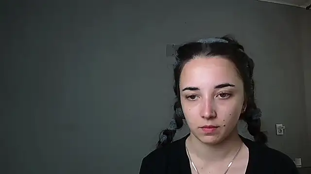 Eva Gloryy online show from 05-24-26, 10:26