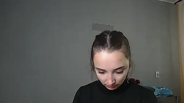 Eva Gloryy online show from 10-12-25, 10:05