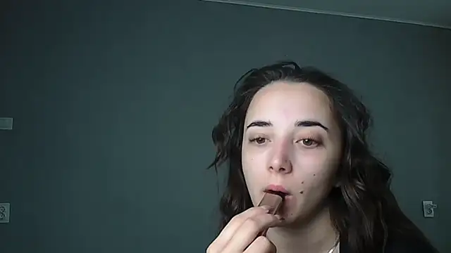 Eva Gloryy online show from 05-25-26, 10:36