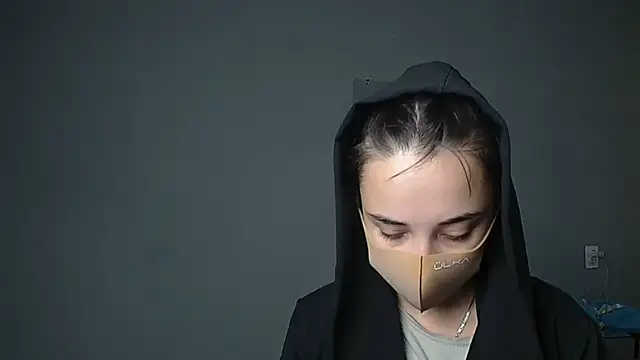 Eva Gloryy online show from 10-08-25, 09:11