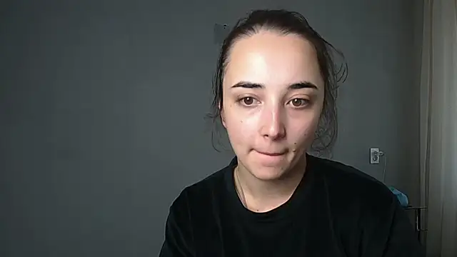 Eva Gloryy online show from 10-19-25, 11:24