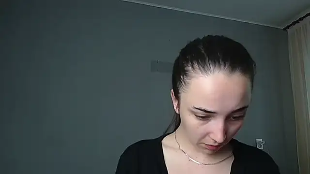 Eva Gloryy online show from 05-27-26, 09:38