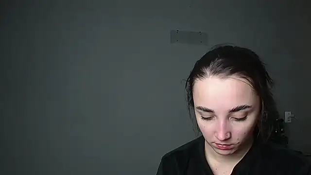 Eva Gloryy online show from 02-10-26, 09:03