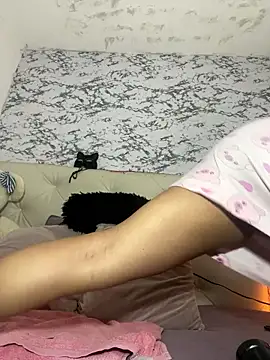 Lili  taylor online show from 01-12-26, 10:36