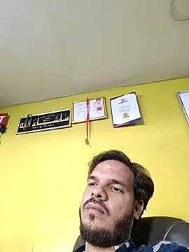 Snapshot of shaikhu chatting on 01-18-25, 07:38 shaikhu online show from 01-18-25, 07:38