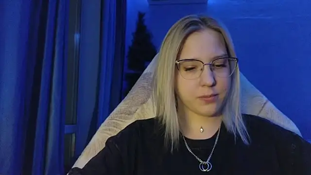 HotBrandyX online show from 01-09-26, 02:02