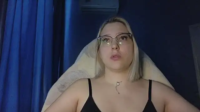 HotBrandyX online show from 11-14-25, 08:51